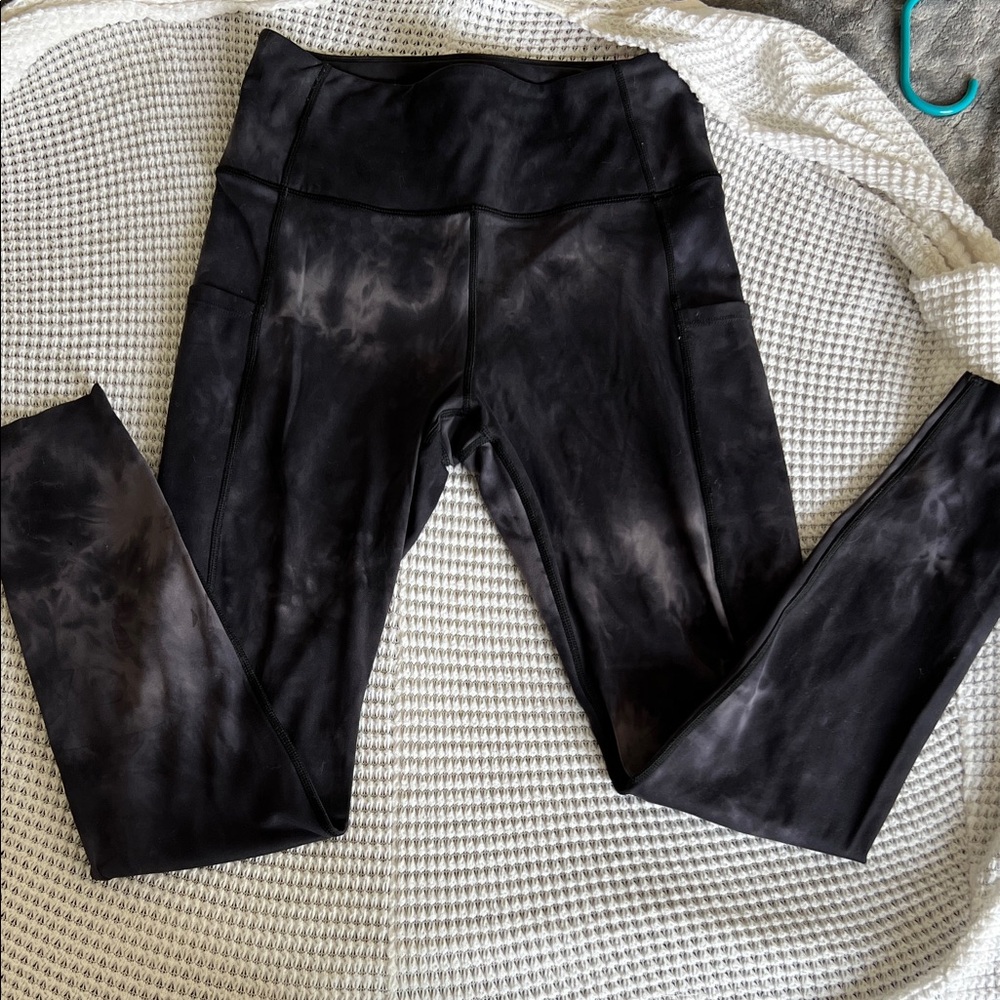 Smoky Black Tie-Dye Leggings
